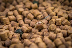 Matrix 18” X - Strong Bait Band MXC - 4 -Hengelsport Winkel matrix 18 x strong bait band mxc 4 4